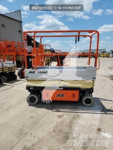 JLG 1930ES Sakselifter