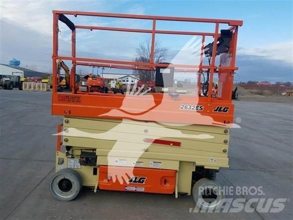 JLG 2632ES Sakselifter