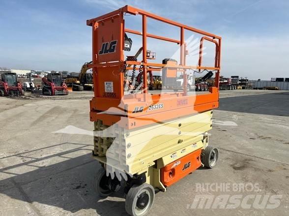 JLG 2632ES Sakselifter