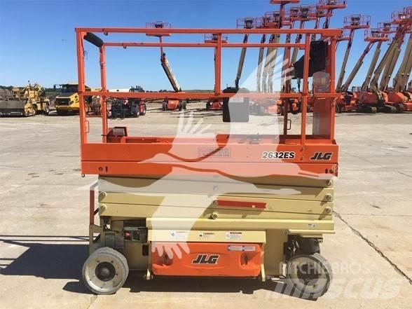 JLG 2632ES Sakselifter