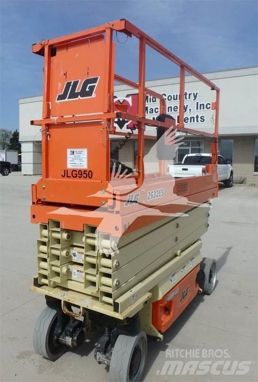 JLG 2632ES Sakselifter