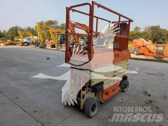 JLG 2632ES Sakselifter