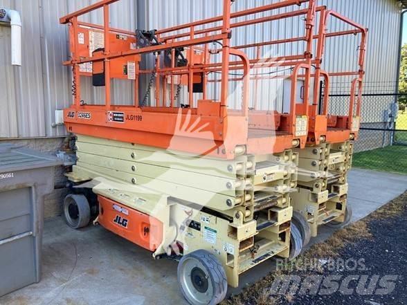 JLG 3246ES Sakselifter