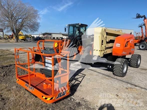 JLG 450AJ Leddede bomlifter