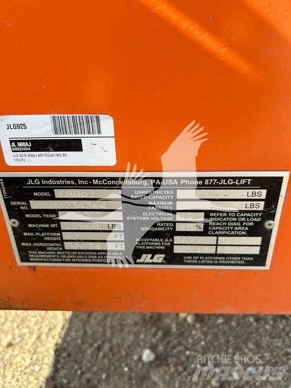 JLG 600AJ Leddede bomlifter