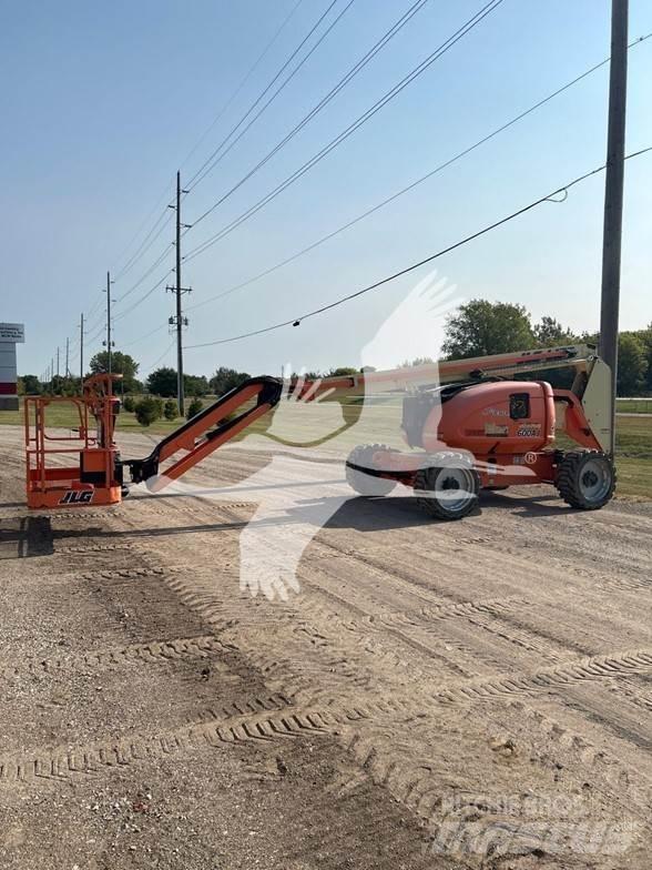 JLG 600AJ Leddede bomlifter