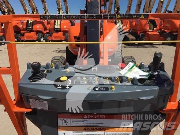 JLG 600AJ Leddede bomlifter