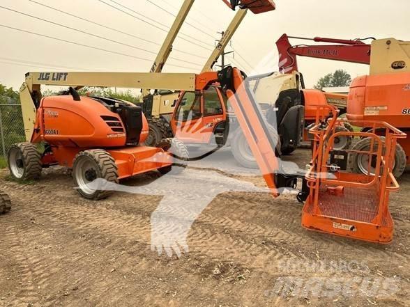JLG 600AJ Leddede bomlifter