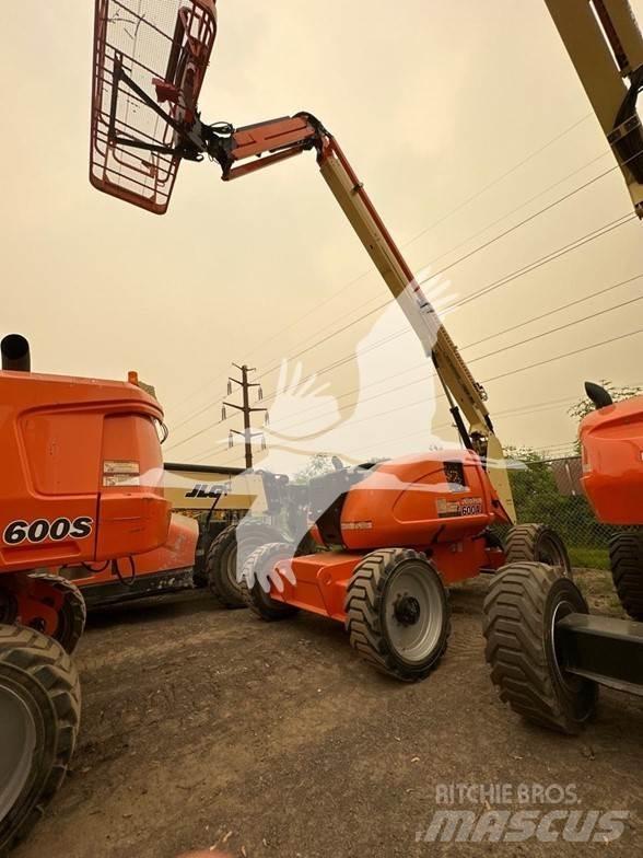 JLG 600AJ Leddede bomlifter