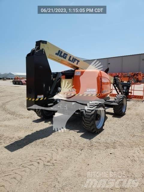 JLG 600AJ Leddede bomlifter