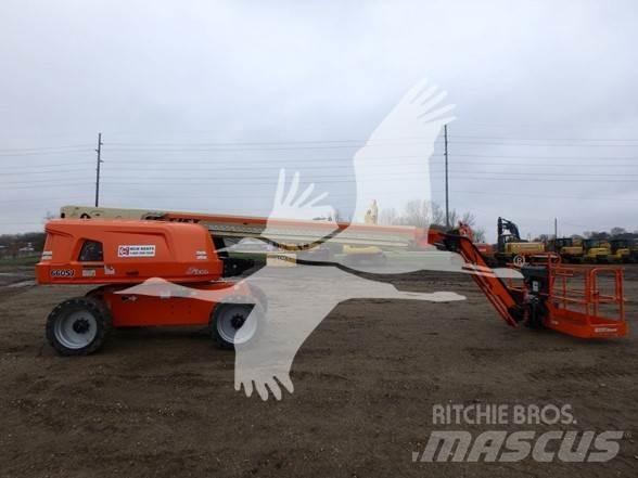 JLG 660SJ Teleskop bomlifter