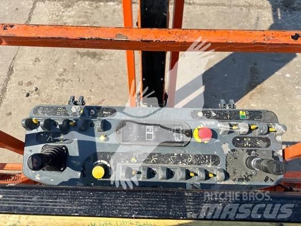 JLG 660SJ Teleskop bomlifter