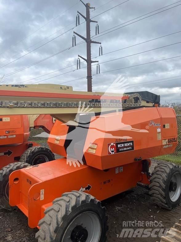 JLG 660SJ Teleskop bomlifter