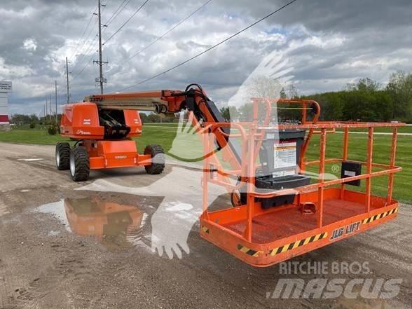 JLG 660SJ Teleskop bomlifter