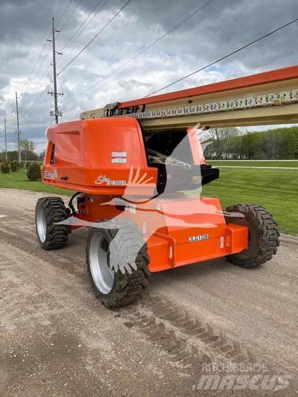 JLG 660SJ Teleskop bomlifter