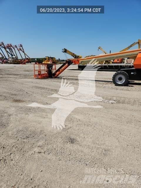 JLG 660SJ Teleskop bomlifter