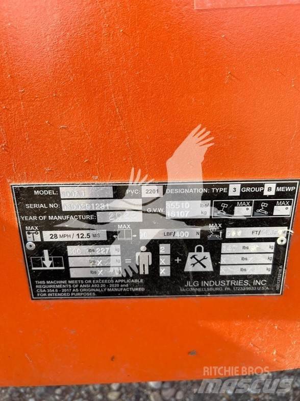 JLG 800AJ Leddede bomlifter