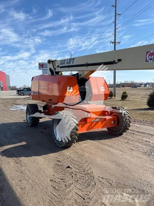 JLG 860SJ Teleskop bomlifter