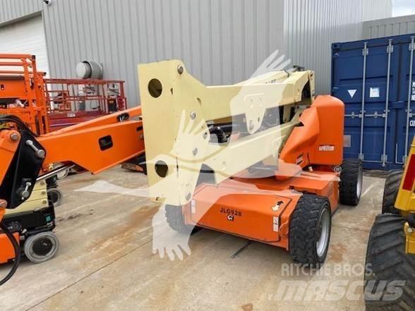 JLG E450AJ Leddede bomlifter