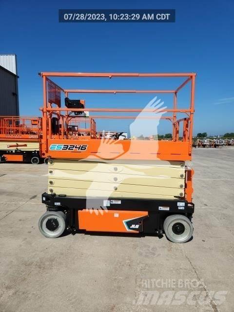 JLG ES3246 Sakselifter