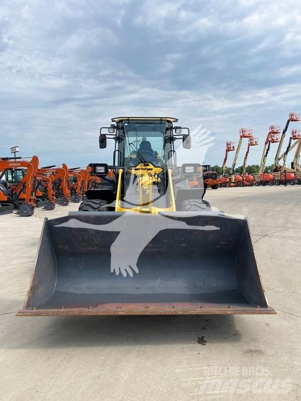 Komatsu WA270 Hjullastere