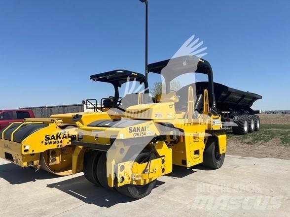 Sakai GW754 Gummihjulsvalser