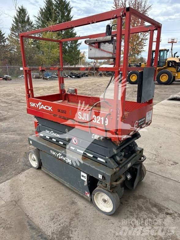 SkyJack SJ3219 Sakselifter