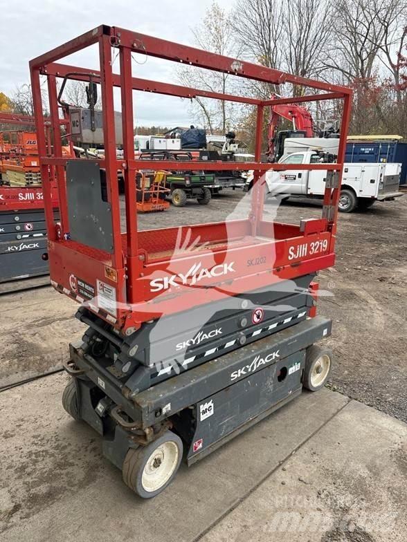 SkyJack SJ3219 Sakselifter