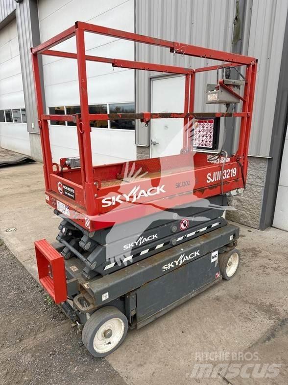 SkyJack SJ3219 Sakselifter