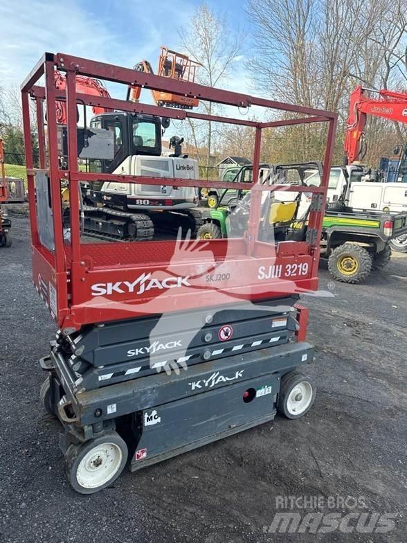 SkyJack SJ3219 Sakselifter