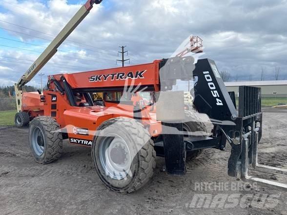 SkyTrak 10054 Teleskoplastere