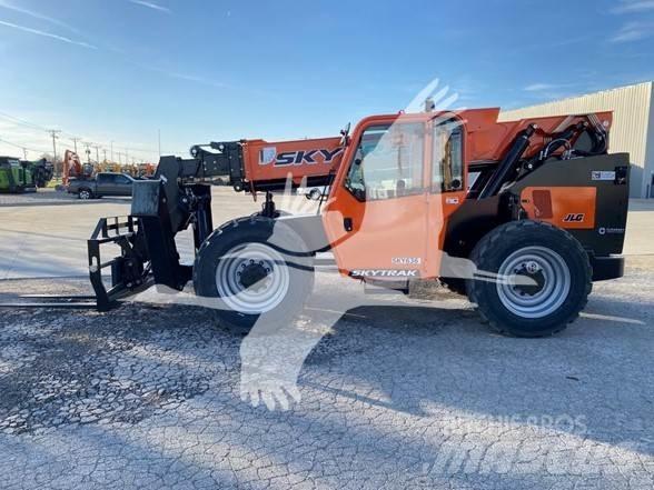 SkyTrak 10054 Teleskoplastere