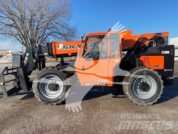 SkyTrak 10054 Teleskoplastere