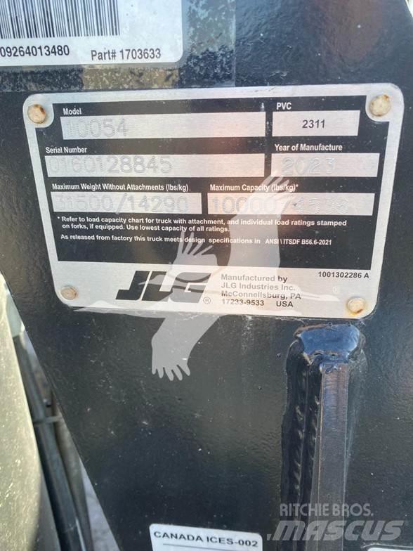 SkyTrak 10054 Teleskoplastere
