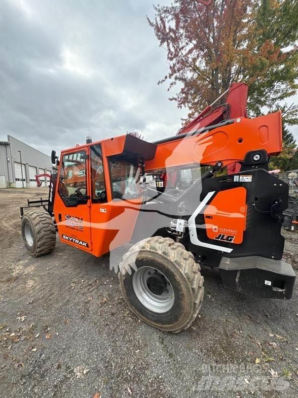 SkyTrak 6042 Teleskoplastere