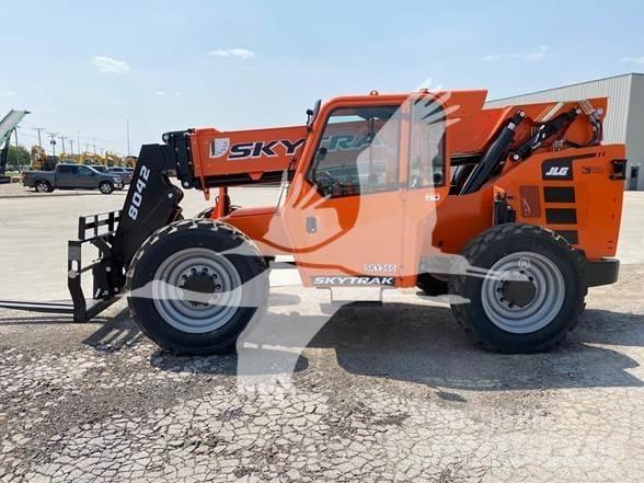 SkyTrak 8042 Teleskoplastere