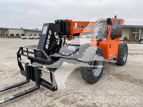 SkyTrak 8042 Teleskoplastere
