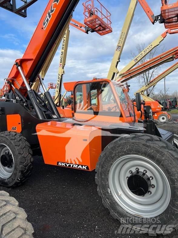 SkyTrak 8042 Teleskoplastere