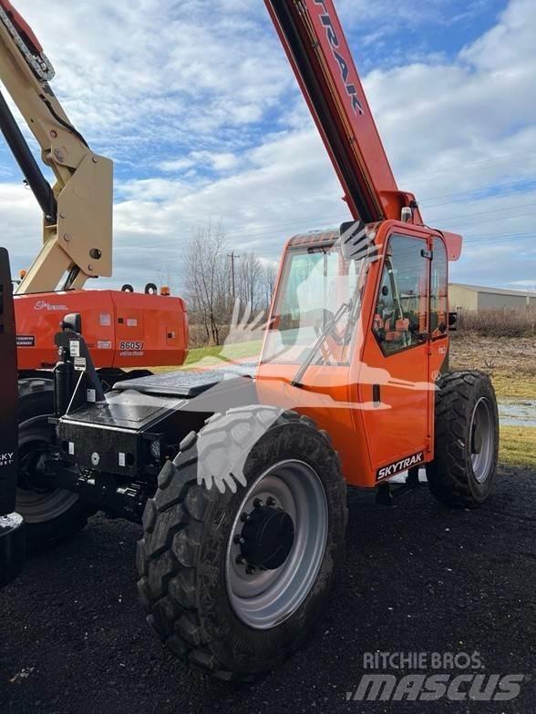 SkyTrak 8042 Teleskoplastere