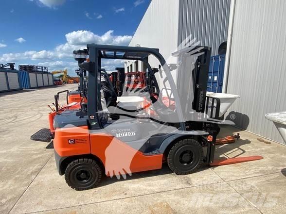 Toyota 8FGU25 Diesel Trucker