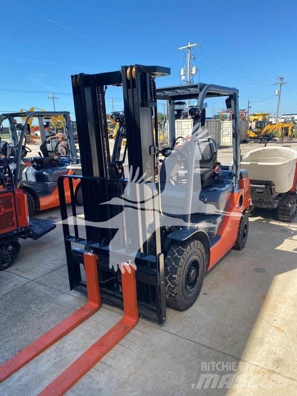 Toyota 8FGU25 Diesel Trucker