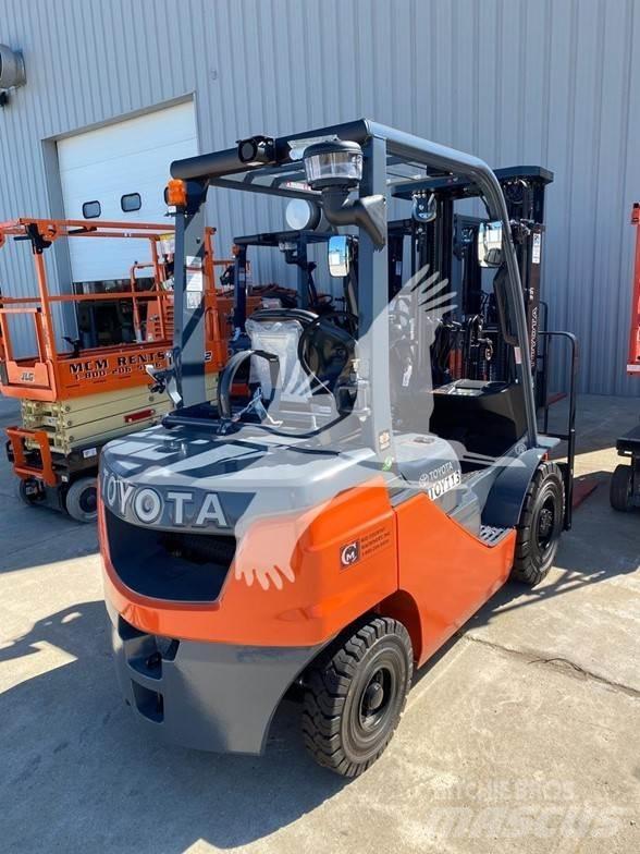 Toyota 8FGU25 Diesel Trucker