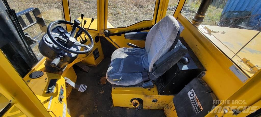 Sellick S100 Terrenggående gaffeltruck