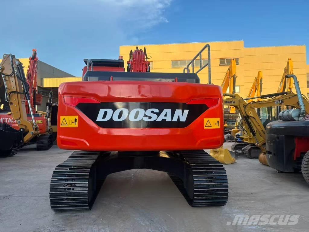 Doosan DX 225 LC Beltegraver