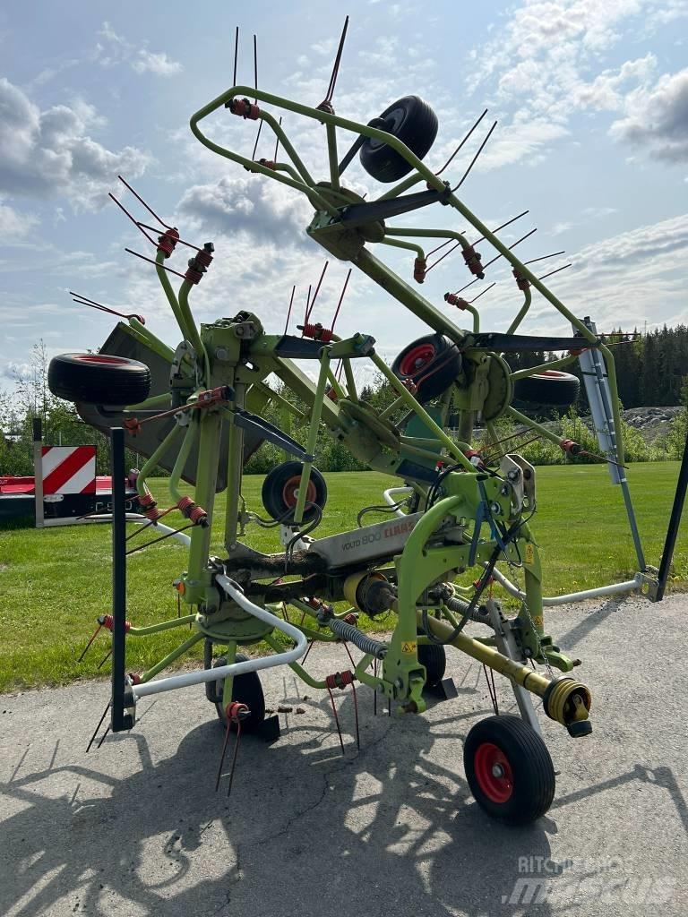 CLAAS Volto 800 Raker og høyvendere