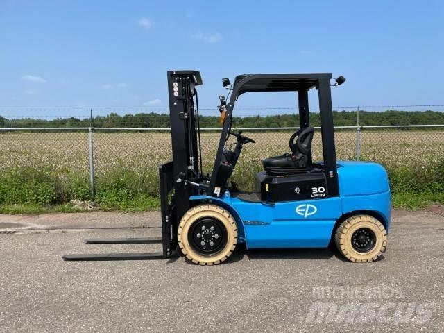 EP EFL302 | 3T | LI-ION Elektriske trucker