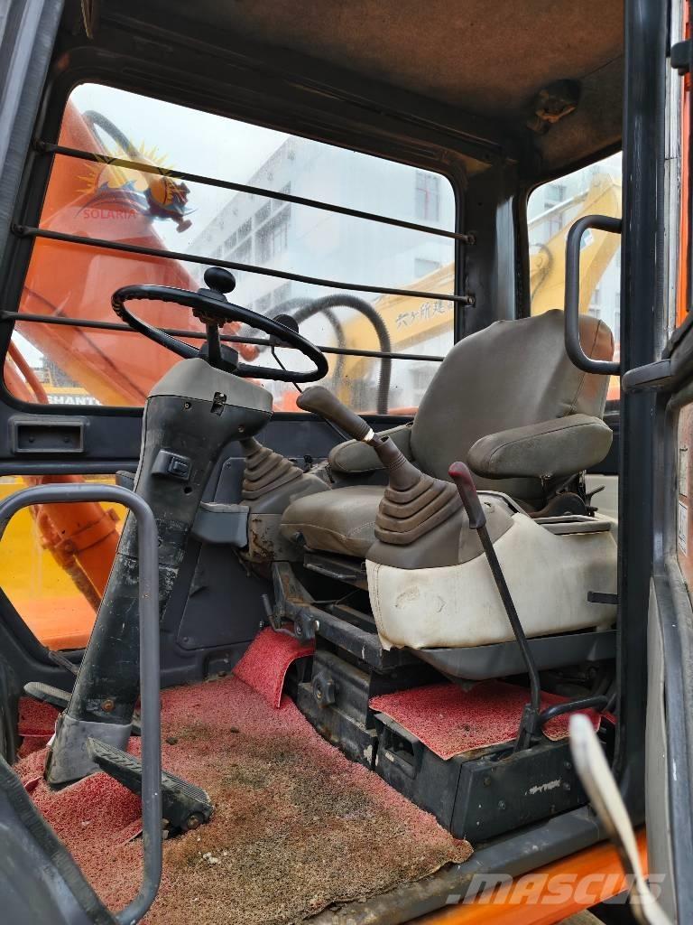 Hitachi EX 100 W D Hjulgravere