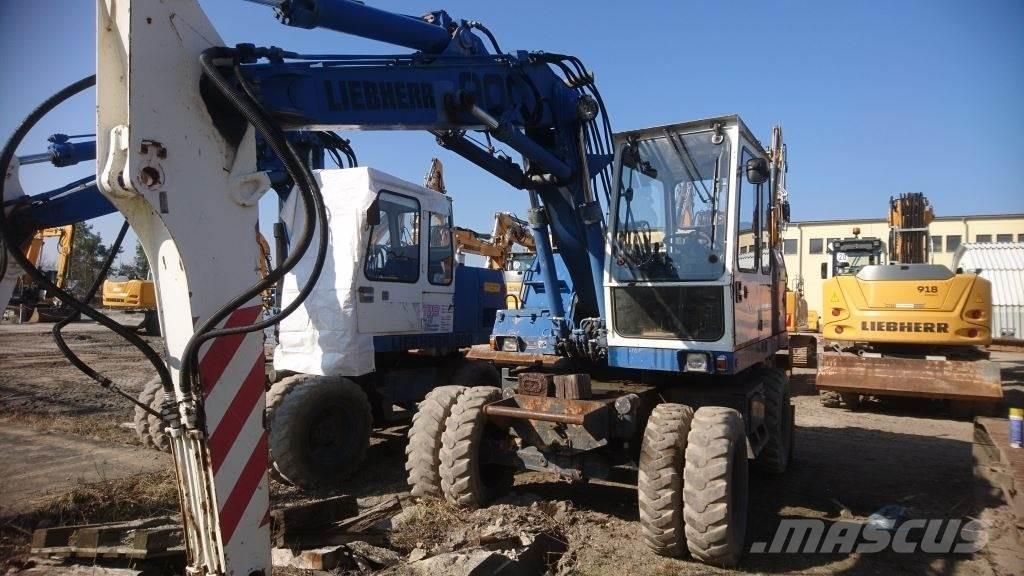 Liebherr A900 Hjulgravere