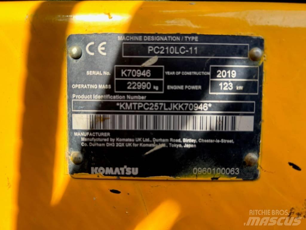 Komatsu PC 210 LC-11 Beltegraver