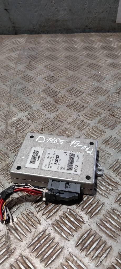 DAF XF 105.   1778294 Lys - Elektronikk